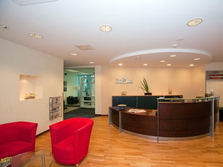 Image 13 of the Regus - Warsaw Financial Centre - Ul. Emilii Plater, Warsaw office