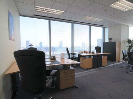 Image 15 of the Regus - Warsaw Financial Centre - Ul. Emilii Plater, Warsaw office