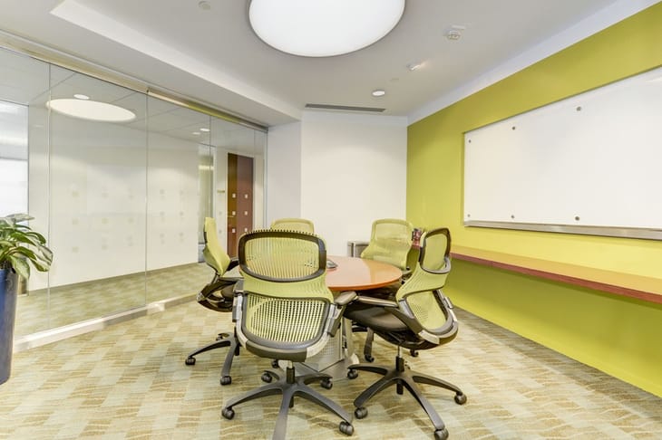 Image 13 of the Carr Workplaces - Tysons Boulevard - McLean - VA office