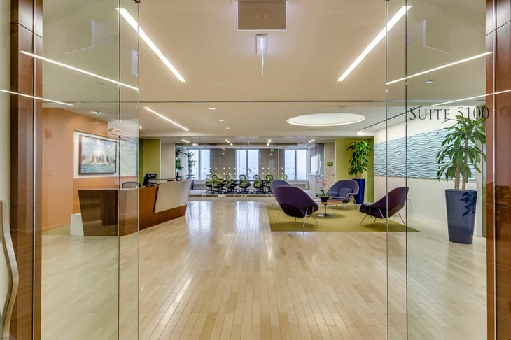 Image 11 of the Carr Workplaces - Aon Center - East Randolph Street - Chicago - IL office