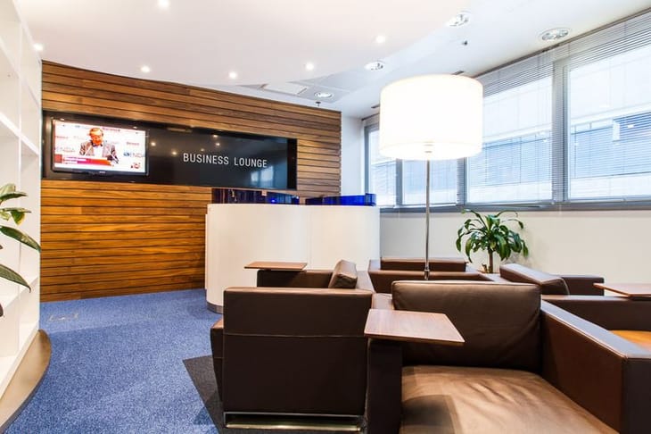 Image 32 of the Regus - Madrid, Puerta De Las Naciones - Ribera del Loira, Madrid office