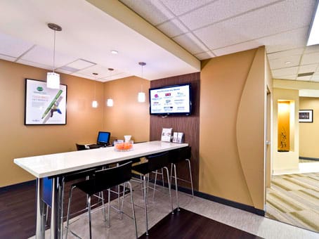 Image 22 of the Regus - Etobicoke - Four Seasons Place - Toronto - ON office