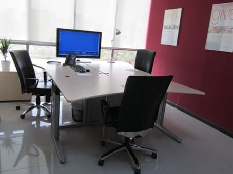 Image 12 of the Regus - Al Arjan Building - Defense Road - Abu Dhabi - UAE office