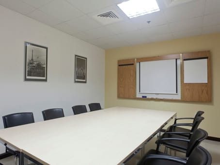 Image 13 of the Regus - Al Arjan Building - Defense Road - Abu Dhabi - UAE office