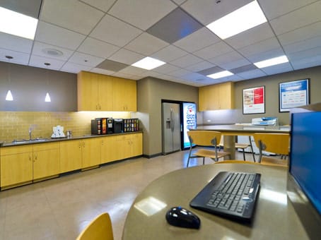 Image 25 of the Regus - One Embarcadero Center - San Francisco office