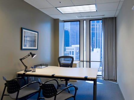 Image 19 of the Regus - One Embarcadero Center - San Francisco office