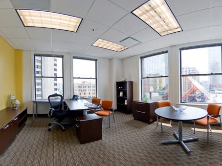 Image 12 of the Regus - MET Building - S. Fourth Street - Louisville - KY office