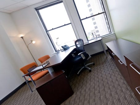 Image 13 of the Regus - MET Building - S. Fourth Street - Louisville - KY office