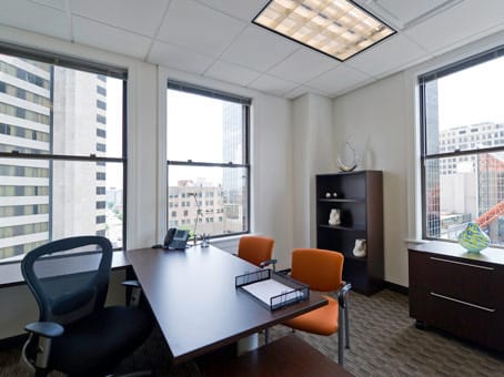 Image 16 of the Regus - MET Building - S. Fourth Street - Louisville - KY office