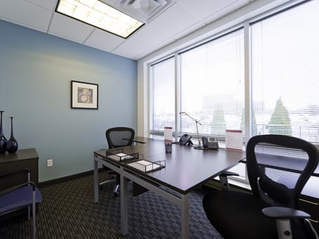 Image 15 of the Regus - Ormsby III - Forest Green Blvd - Louisville - KY office