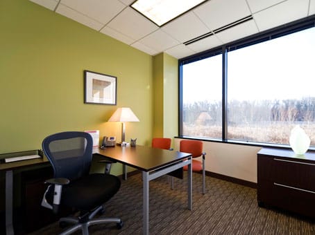 Image 11 of the Regus - Landmark Conway Farms - S. Saunders Road - Lake Forest - IL office