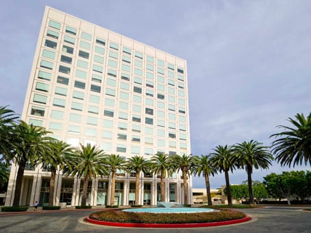 Image 13 of the Regus - John Wayne Airport - MacArthur Court - Newport Beach office