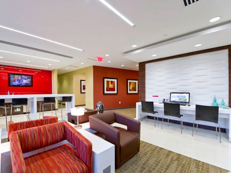 Image 22 of the Regus - 8333 N.W. 53rd Street - Doral - FL office