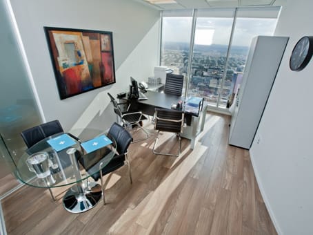 Image 9 of the Regus  - Electra Tower - Yigal Alon - Tel Aviv office