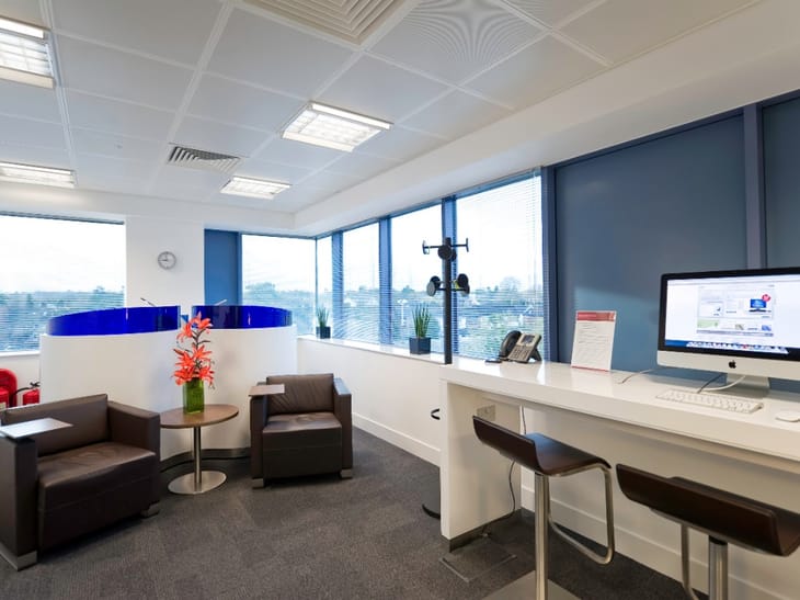 Image 13 of the Regus - The Pinnacle, Central Court - Station Way, RH10 - Crawley office