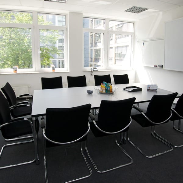 Image 15 of the Plug and Work (Regus) - Dornhofstrasse 34 - Neu-Isenburg - Frankfurt office