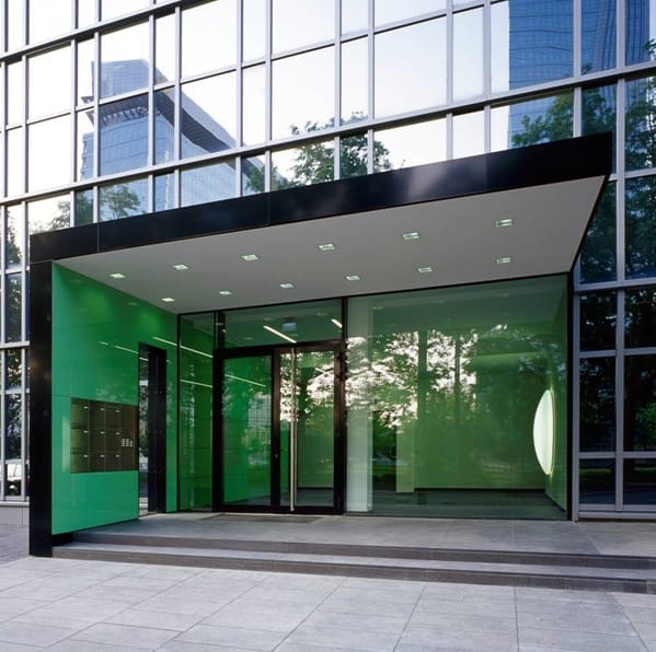 Image 11 of the Plug and Work (Regus) - Friedrich-Ebert-Anlage 36 - Frankfurt office