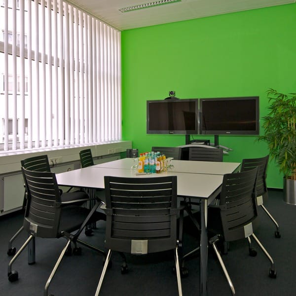 Image 16 of the Plug and Work (Regus) - Friedrich-Ebert-Anlage 36 - Frankfurt office