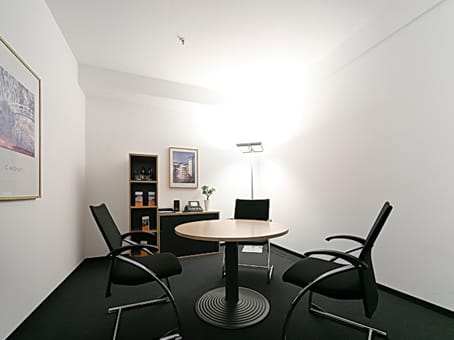 Image 8 of the Regus - Kossuth Lajos Street - Budapest office