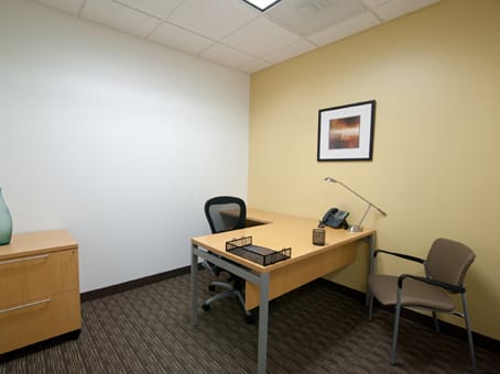 Image 16 of the Regus - Woodholme Center - Cranford - Reisterstown Road - Pikesville - MD office