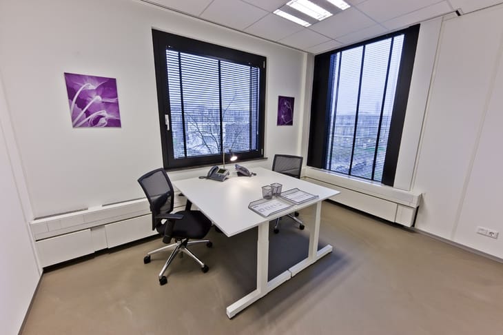 Image 15 of the Regus - Cuserstraat 93 - Amsterdam office