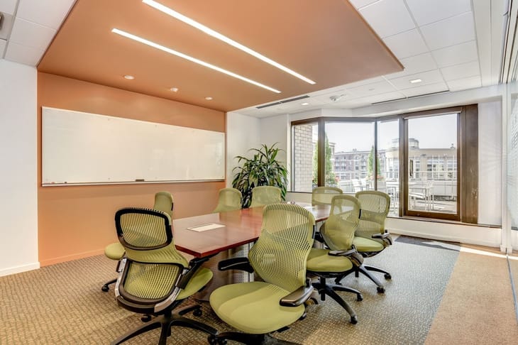 Image 12 of the Carr Workplaces - Clarendon - 3033 Wilson Boulevard - Arlington - VA office