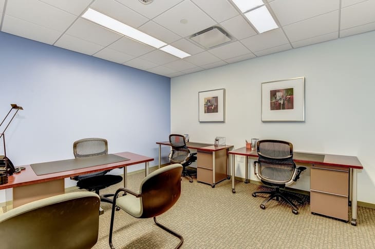 Image 13 of the Carr Workplaces - Clarendon - 3033 Wilson Boulevard - Arlington - VA office