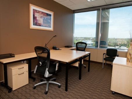 Image 18 of the Regus - Commerce Dr - Oakbrook office