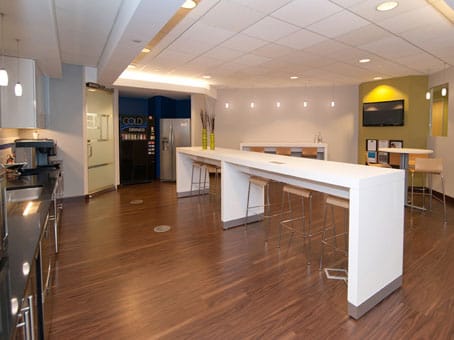 Image 22 of the Regus - North Martingale Rd - Schaumburg office