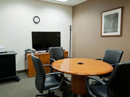 Image 14 of the Regus - 200 South Wacker Drive - Chicago - IL office