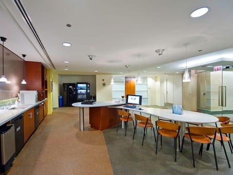 Image 14 of the Regus - 30 South Wacker Drive - Mercantile - Chicago office