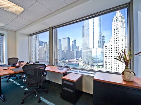 Image 17 of the Regus - 401 North Michigan Center - Chicago office