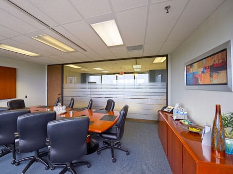 Image 19 of the Regus - Skokie Boulevard Center - Northbrook office