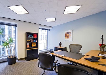 Image 10 of the Regus - Republic Center - North St. Paul Street - Dallas - TX office