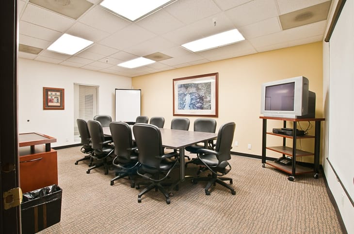 Image 7 of the Business Central Sacramento - 3550 Watt Avenue - Sacramento - CA office