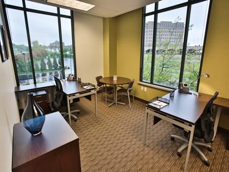 Image 20 of the Regus - Briarcliff II - N.W. Briarcliff Parkway - Kansas City - MO office