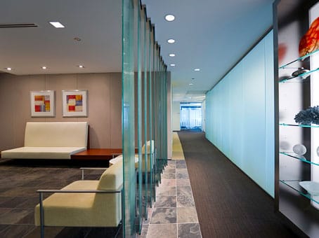 Image 21 of the Regus - CBD - 321 North Clark Street - Chicago - IL office