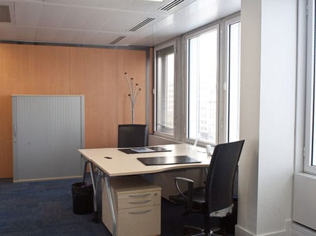 Image 15 of the Regus - Avenue Charles de Gaulle 168 - Cedex - Neuilly sur Seine office