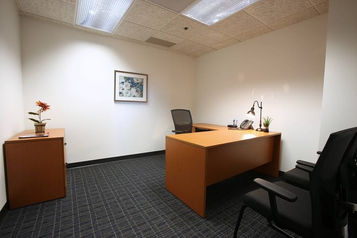 Image 24 of the Pioneer Office Suites - Rockville Pike - Rockville - MD office