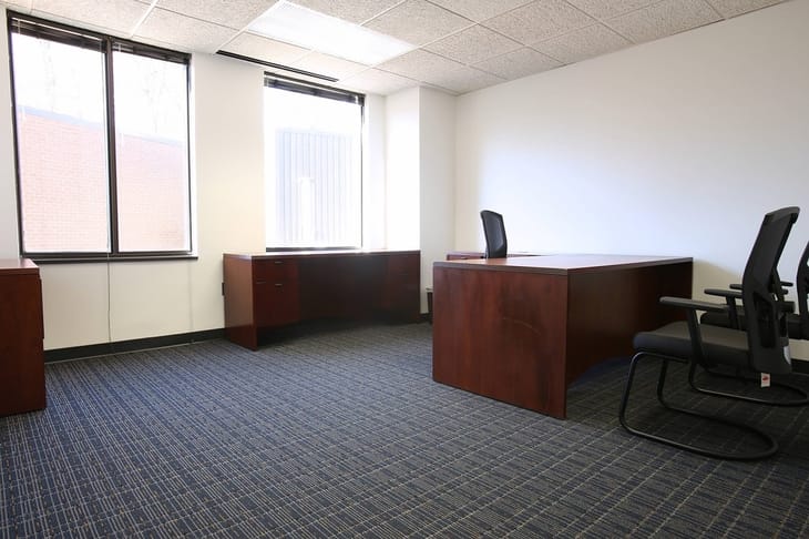 Image 28 of the Pioneer Office Suites - Rockville Pike - Rockville - MD office