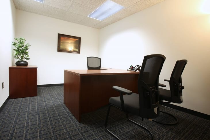 Image 29 of the Pioneer Office Suites - Rockville Pike - Rockville - MD office