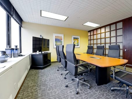 Image 17 of the Regus - Newark One Gateway Center - Newark office