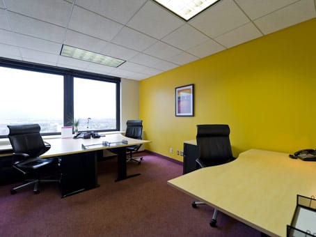 Image 19 of the Regus - Newark One Gateway Center - Newark office