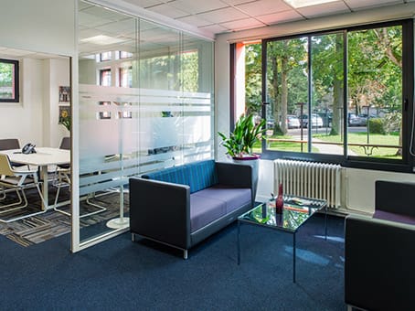 Image 24 of the Regus (Stop and Work)- 3 Rue Paul Tavernier - Fontainebleau office