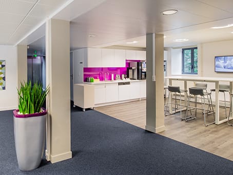 Image 18 of the Regus (Stop and Work)- 3 Rue Paul Tavernier - Fontainebleau office