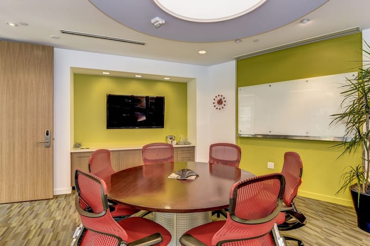 Image 13 of the Carr Workplaces - 1717 K Street NW - Washington - DC office