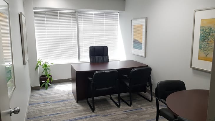 Image 9 of the Marina Del Rey Professional Center - 2275 Lake Shore Bvld W - Mississauga - ON office