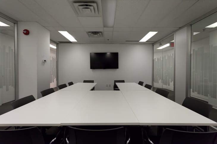 Image 8 of the Greater Toronto Executive Centre - 2800 Skymark Avenue - Mississauga - ON office