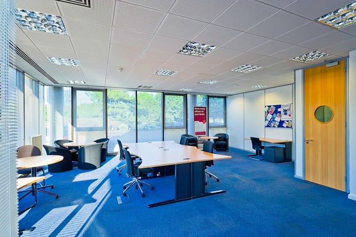 Image 14 of the Regus - Abbey House - Arlington Business Park, RG7 - Reading office