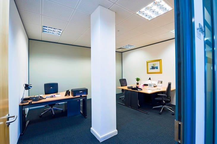 Image 19 of the Regus - Abbey House - Arlington Business Park, RG7 - Reading office